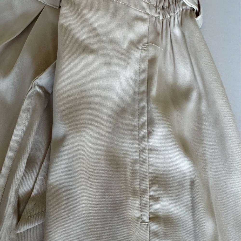 Max Studio  Shorts, S, Cream, zip front, belted with sash NWT - Picture 9 of 12